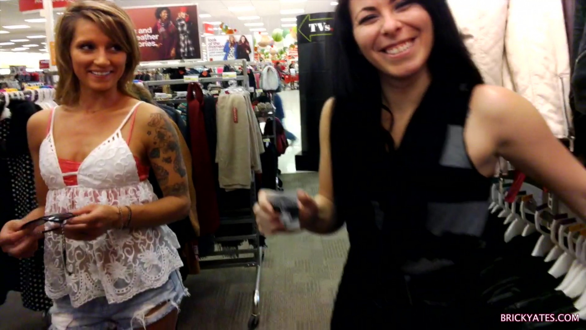 Hot Lesbian Couple Get Naked and Slutty for Cash